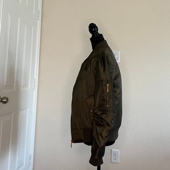 PrettyLittleThing Women's Bomber Jacket in Army Green (Rich Olive Green) - Small - Picture 2 of 6